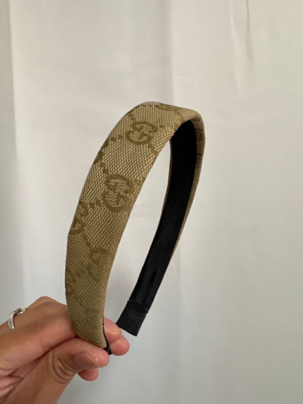 Up cycled Gucci Headband - Picture 3 of 8